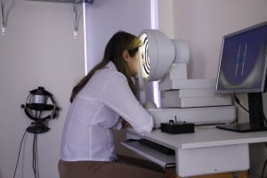 Dr. Ricardo Roizenblatt e Dra. Vyvianne Azoubel Roizenblatt