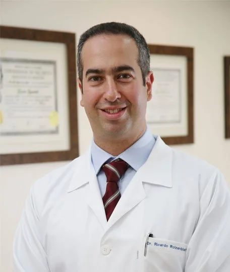 Dr. Ricardo Roizenblatt Oftalmologista